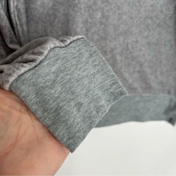 Kate Spade gray long sleeve lounge top size large - Picture 4 of 5